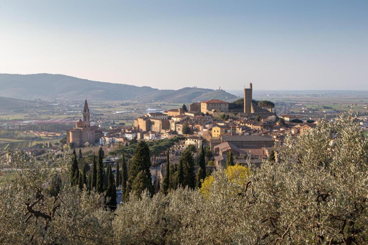 Suite Romantica Con Giardino In Dimora Storica - Camera E Appartamento - B&B Palazzo Robicci Castiglion Fiorentino Zewnętrze zdjęcie