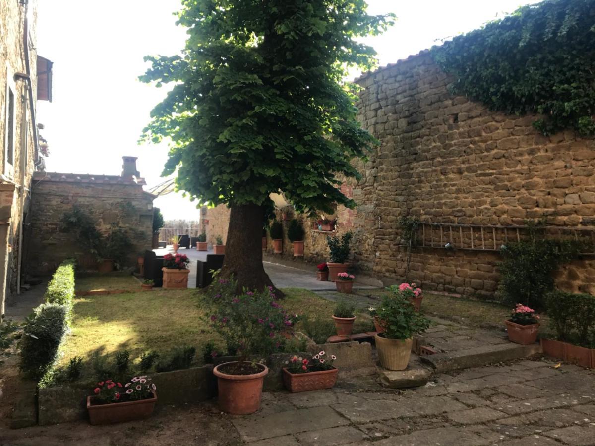 Suite Romantica Con Giardino In Dimora Storica - Camera E Appartamento - B&B Palazzo Robicci Castiglion Fiorentino Zewnętrze zdjęcie